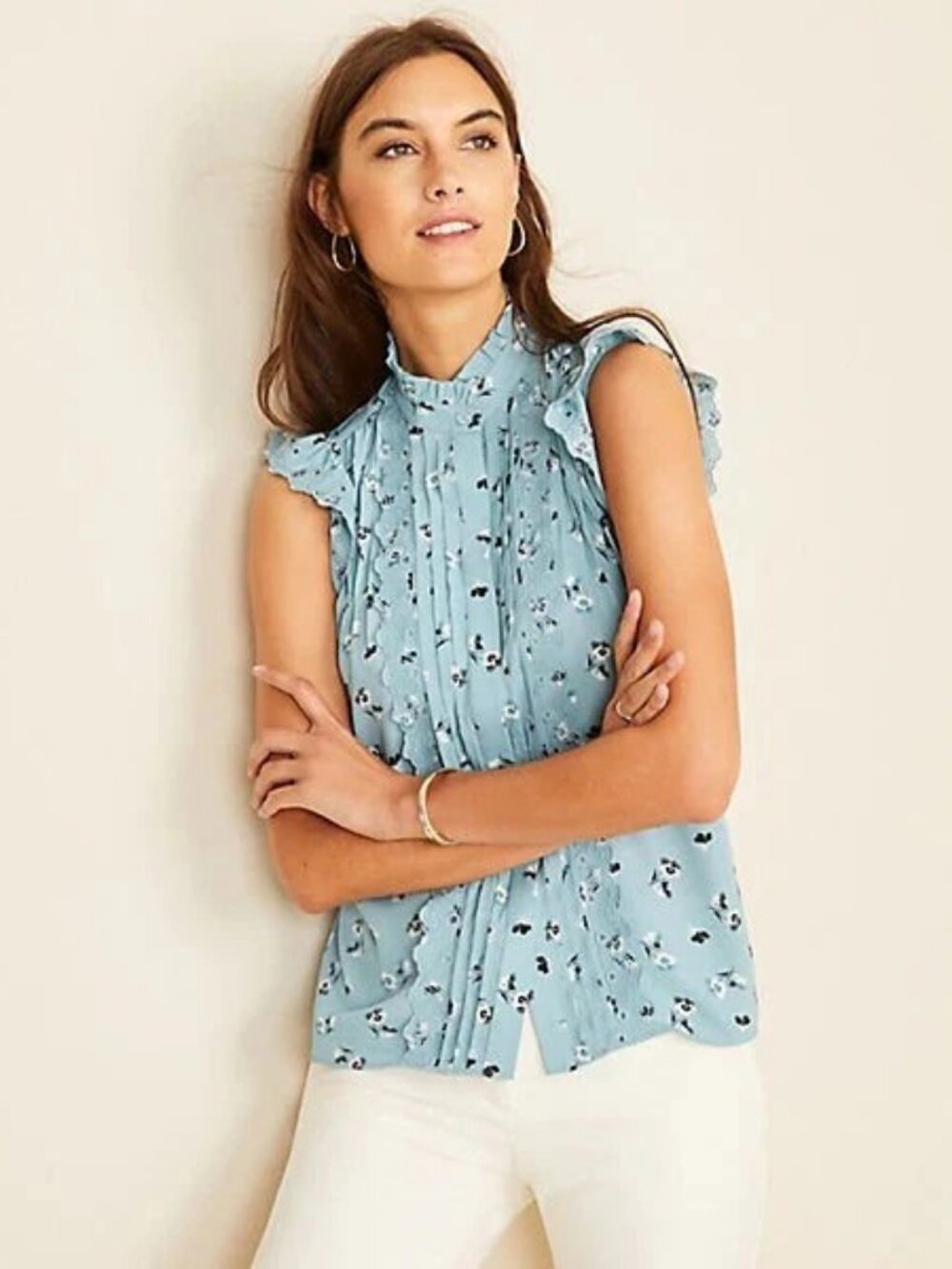 Ann Taylor Floral Pleated Ruffle Neck Shell Blouse, size XS